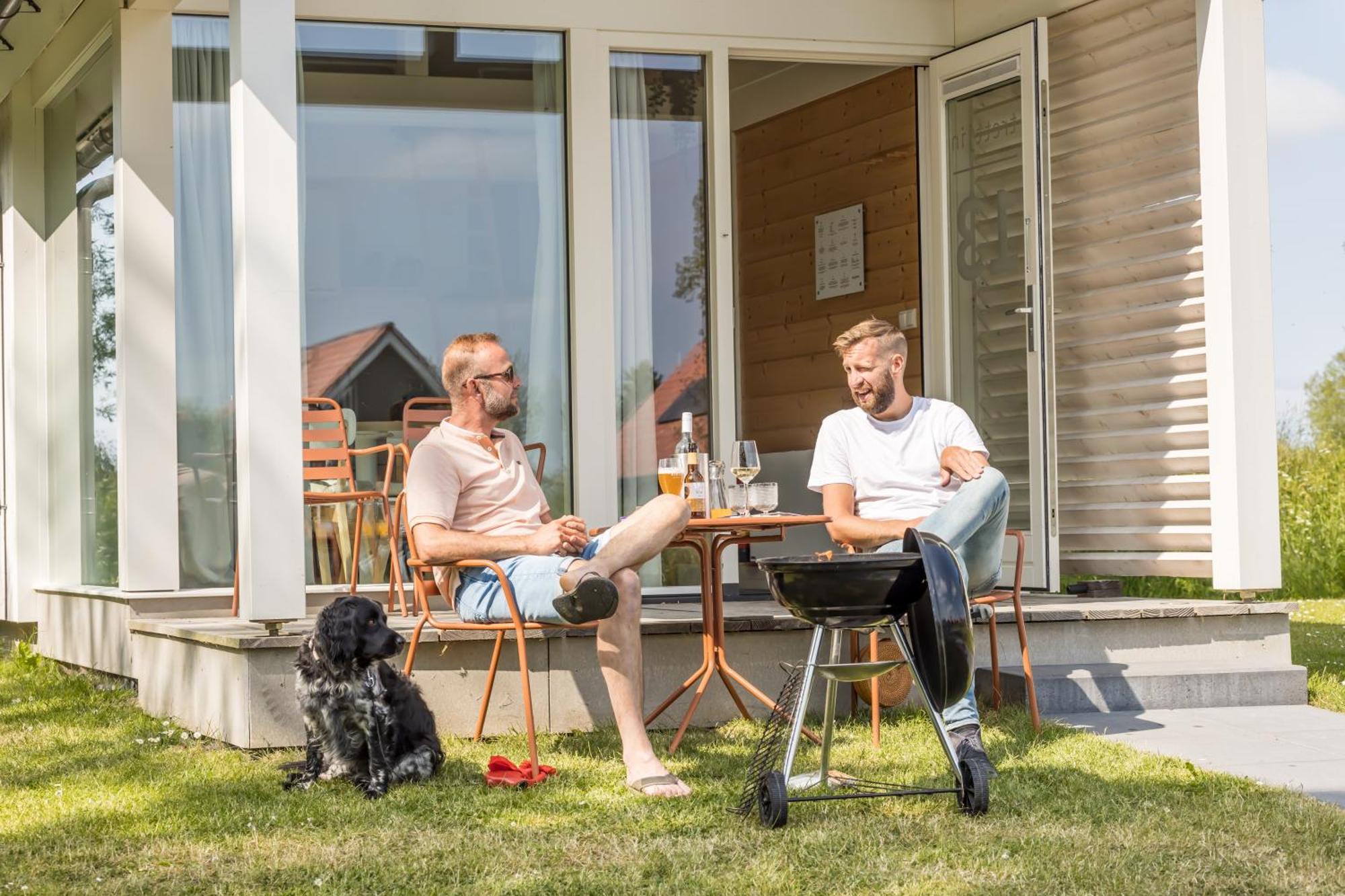 Tiny House - Optioneel Met Hottub Apartment Dokkum Exterior photo